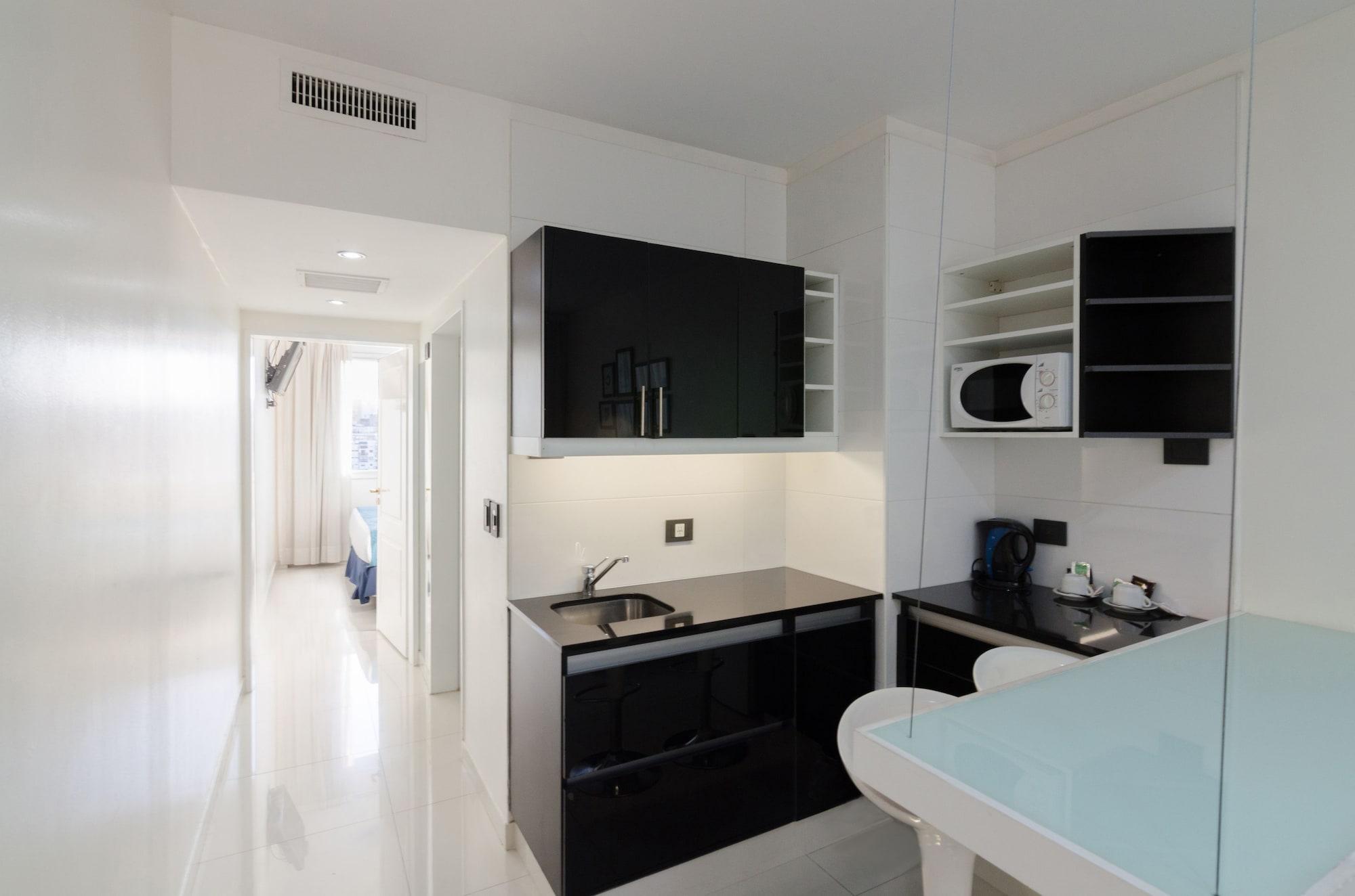 Cyan Recoleta 4*